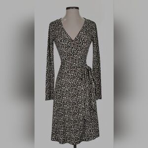 Banana Republic Long-Sleeve Wrap Dress in Black and Cream Abstract Print